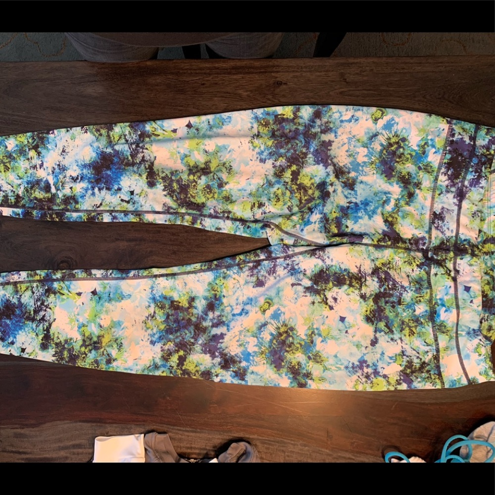 Athleta leggings